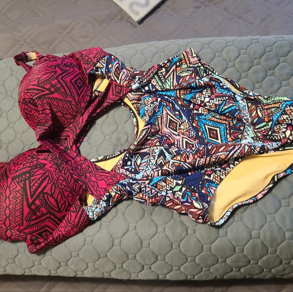 2 swim suits size 16 - Picture 3 of 6